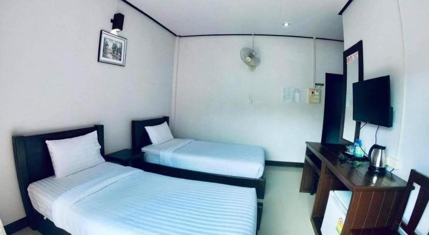 Phou Ang Kham 2 Hotel Ванг-В'єнг Екстер'єр фото